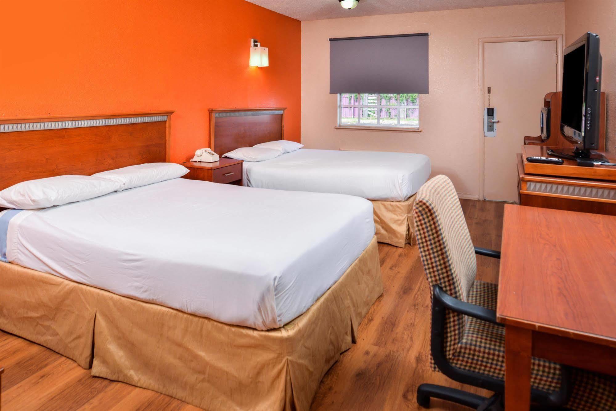 America'S Best Inn Montgomery Монтгомери Экстерьер фото