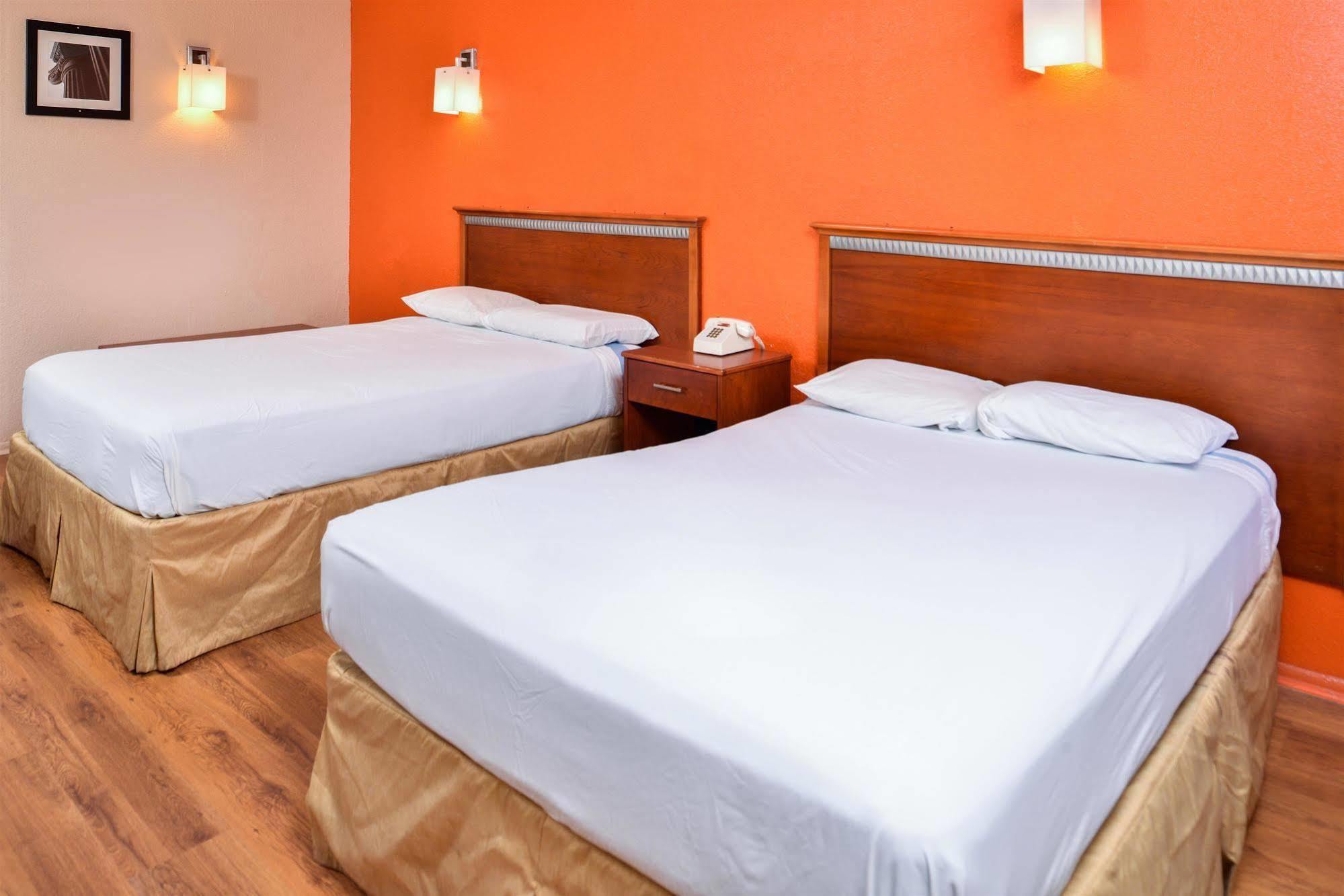 America'S Best Inn Montgomery Монтгомери Экстерьер фото