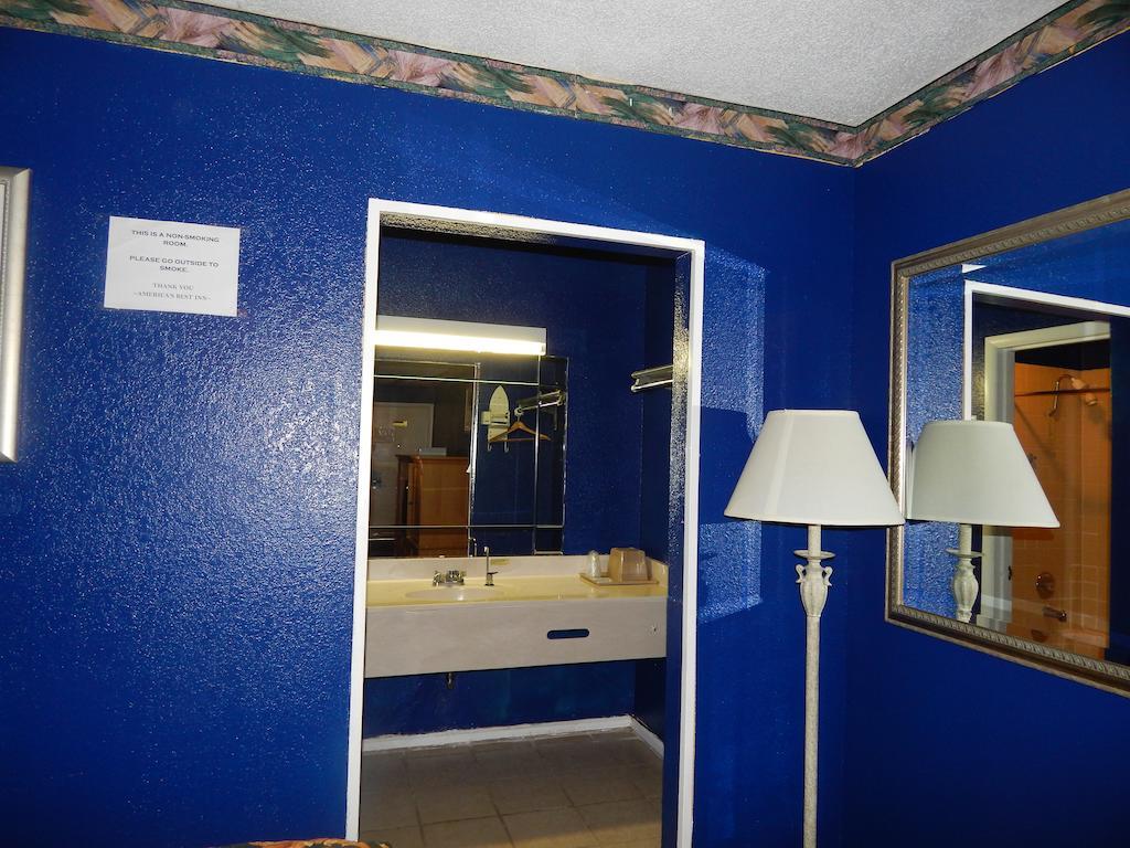 America'S Best Inn Montgomery Монтгомери Номер фото